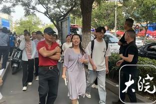 罗马诺：那不勒斯正式报价租借伯恩茅斯中场哈默德-特劳雷